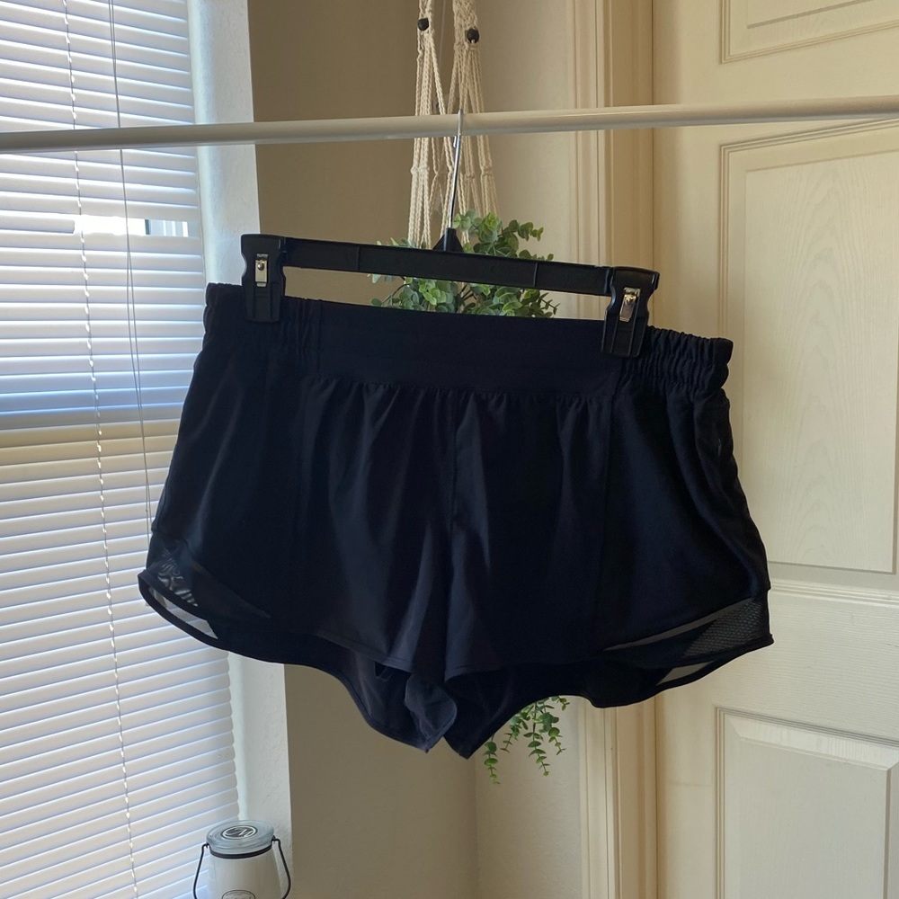 Lululemon short shorts